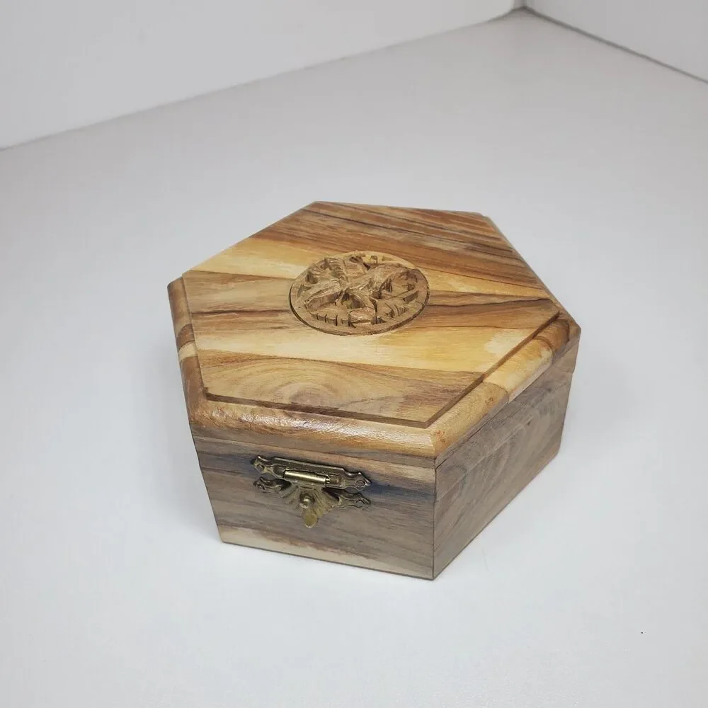 Wooded Jewelery Box With Attached Lid Carved Hummingbird Velvet Lined 4
